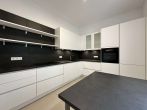 Kernsanierte 3-Zimmer-Wohnung mit hochwertiger EBK - Küche