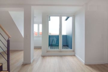 2- Zimmer Maisonette Wohnung mitten in Kleefeld !, 30625 Hannover, Dachgeschosswohnung